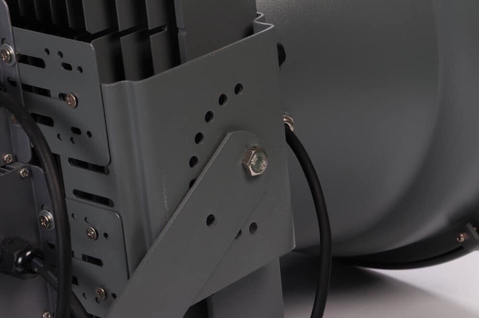 Đèn Pha LED chiếu xa công suất 400W, 500W, 600W 100-200m