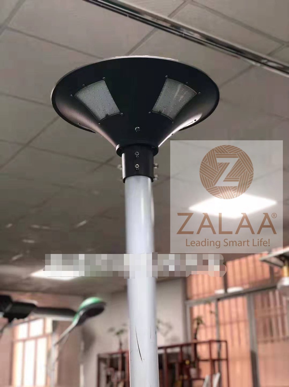 Đèn Năng Lượng Mặt Trời UFO trang trí công viên 40-60-80W