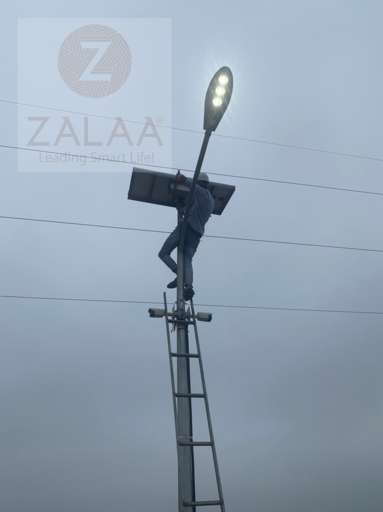 Đèn năng lượng mặt trời 100w - Dự án