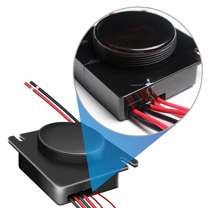 Bộ Điều Khiển Sạc Năng Lượng Mặt Trời MPPT Chống Nước ZALAA ZL-PDM-HK