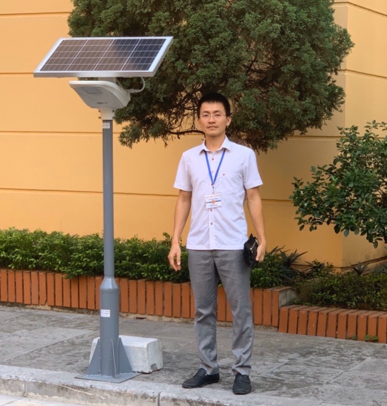 Đèn Đường Năng Lượng Mặt Trời biệt thự công viên mã số ZYH-72W ZALAA