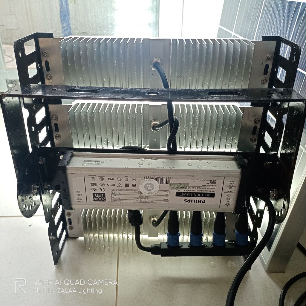 Đèn Pha Module OEM Phi Lips 200W (Chip SMD, Module Ph ilips) Ánh Sáng Trắng