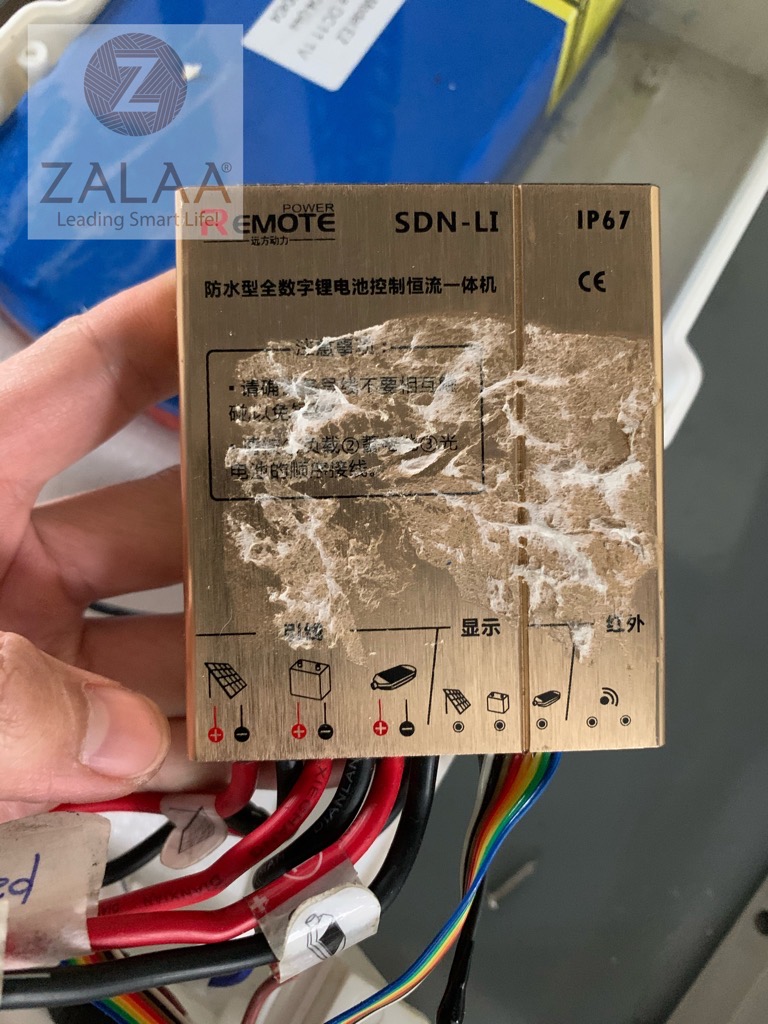 Bộ điều khiển đèn năng lượng mặt trời Mã số P1240 ZSML-100 ZALAA