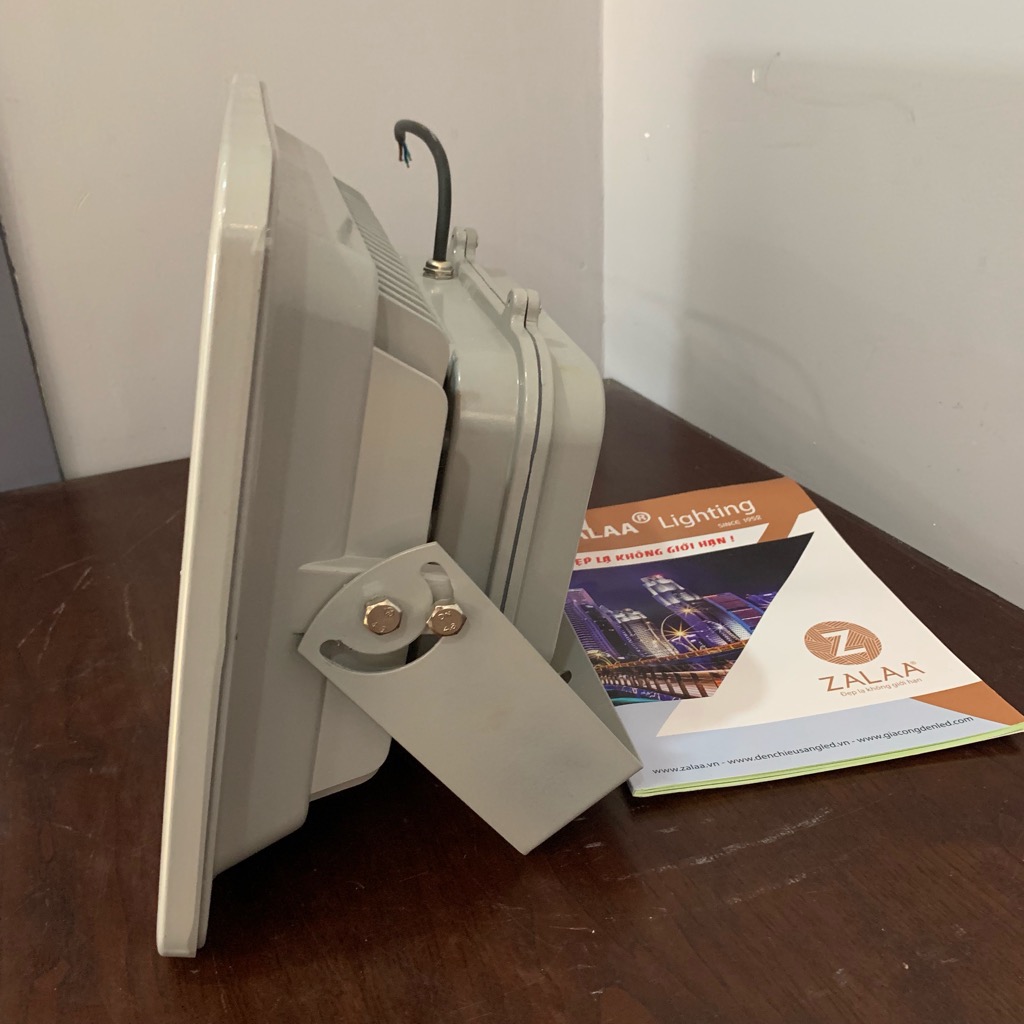 Đèn pha led rộng 300w mã sản phẩm ZFR-300 ZALAA