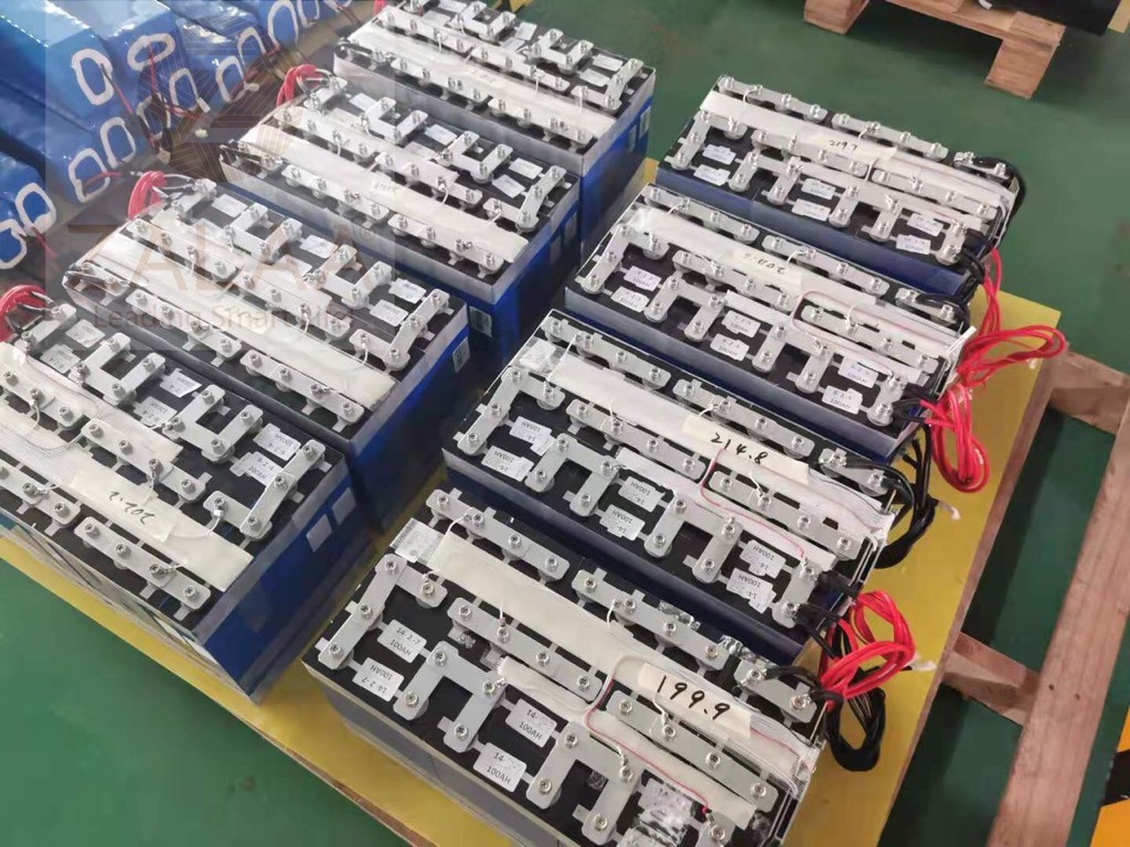 Hộp đựng Pin Lithium FePO4 dành cho chiếu sáng năng lượng mặt trời dự án