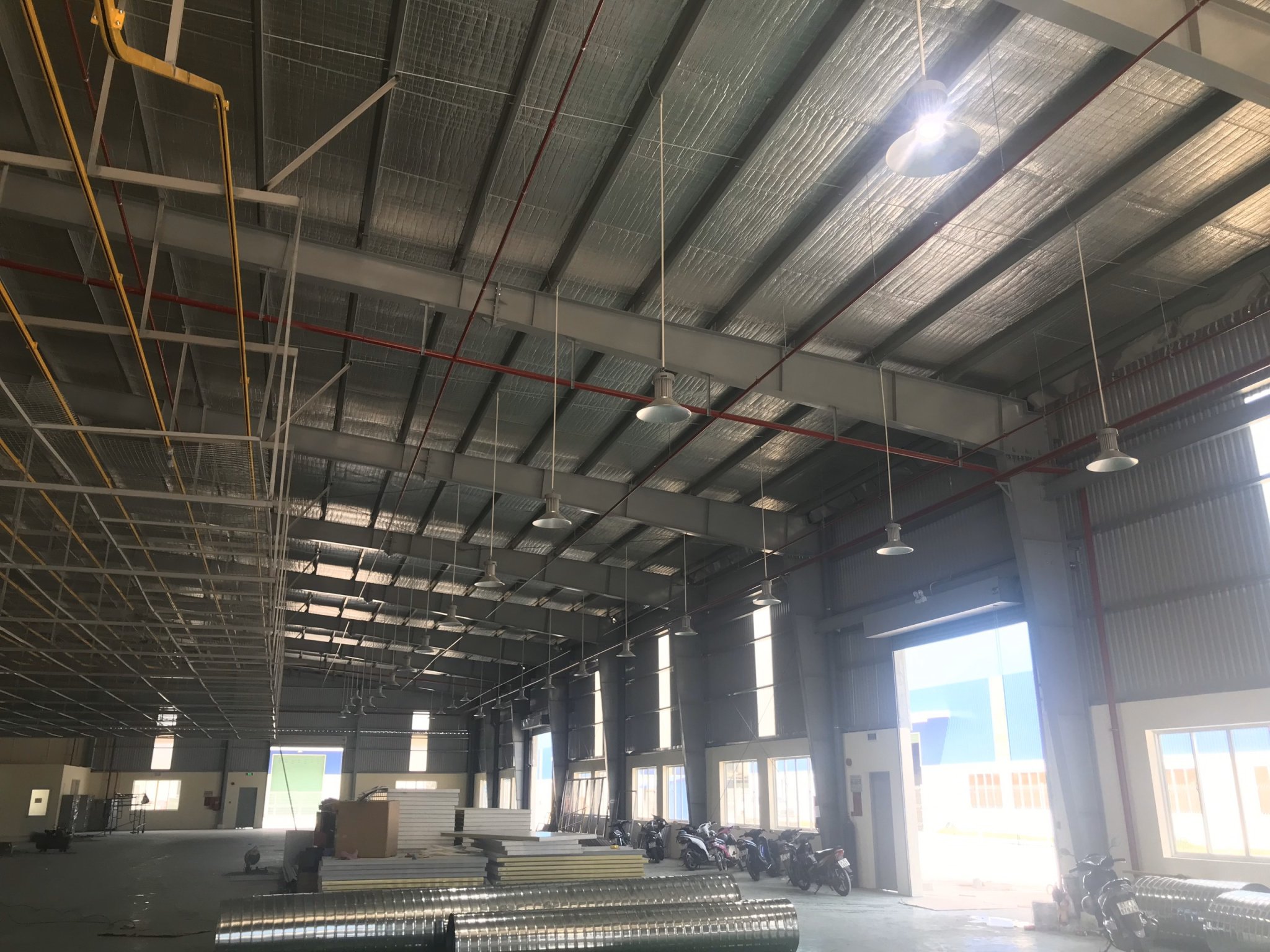 Đèn nhà xưởng highbay led 200W mã sản phẩm ZHB200COB bảo hành 2 năm Done + TF