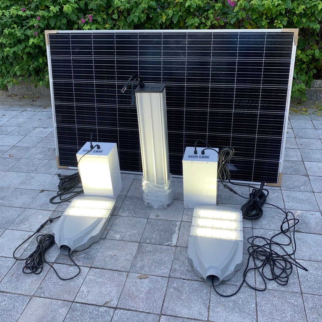 Bộ lưu điện đèn năng lượng mặt trời Pin Lithium 65AH 24V / 25.6V