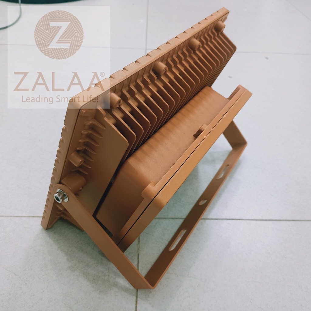 Đèn pha chống cháy nổ chuyên dụng hầm mỏ, xưởng Sơn, nhà máy cồn mã số ZFR-EX-100 công suất 100w; 150w; 200w