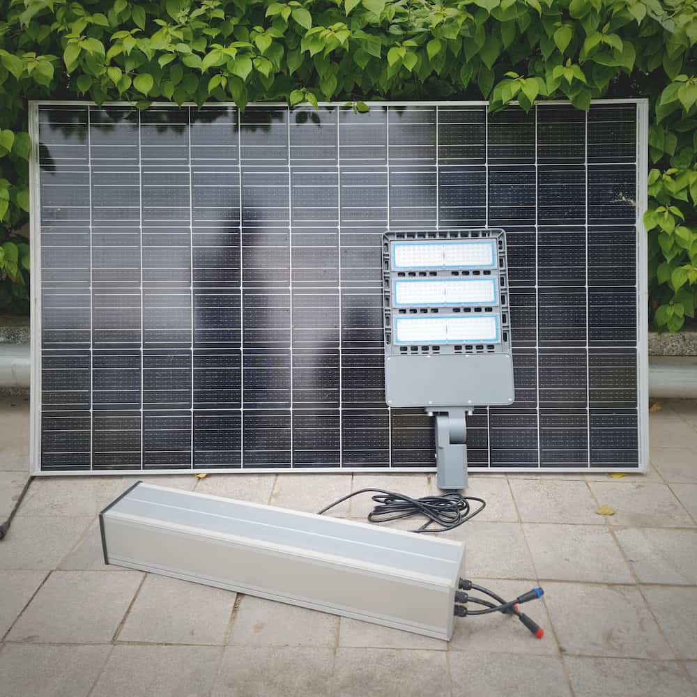 Bộ Đèn Đường Năng Lượng Mặt Trời 100W Kết Hợp // Điện Lưới AC220V ZALAA