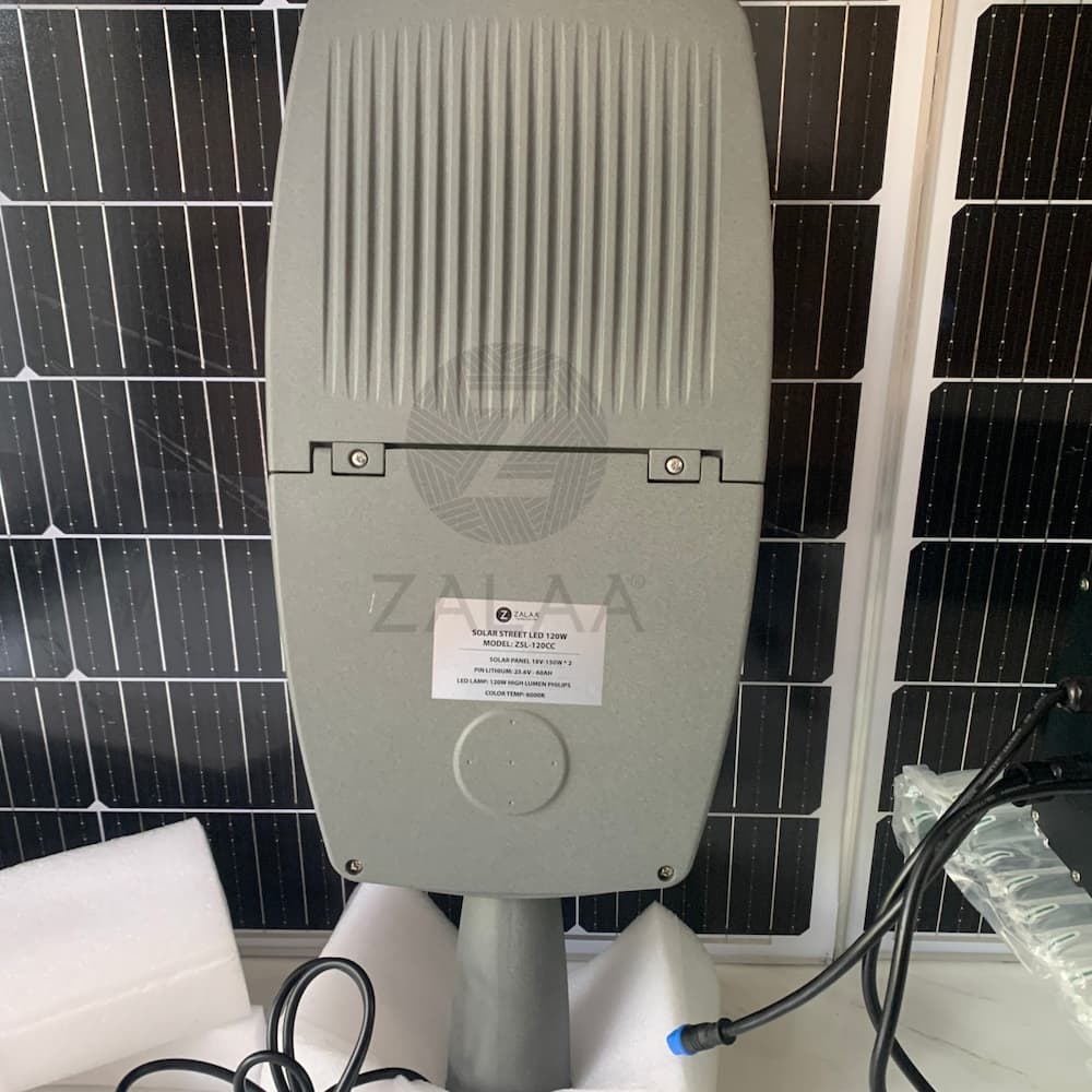 Bộ Đèn LED Năng Lượng Mặt Trời 120W (Thực) Mã SP: ZSL-120CC - Thích hợp lắp đặt chiều cao 10m-12m