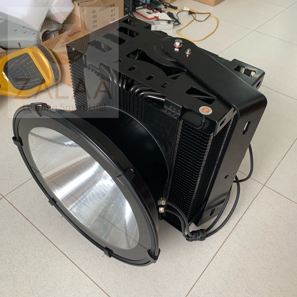 Đèn Pha Chiếu Xa công suất lớn dành cho sân Golf, cẩu tháp 500W ZFR-500PL