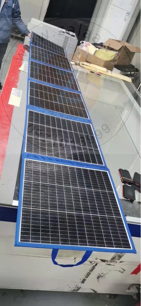 Bộ Lưu Điện đa năng tích hợp dùng thiết bị điện 12V-24V-220V sạc bằng Năng Lượng Mặt Trời hoặc điện lưới AC220V