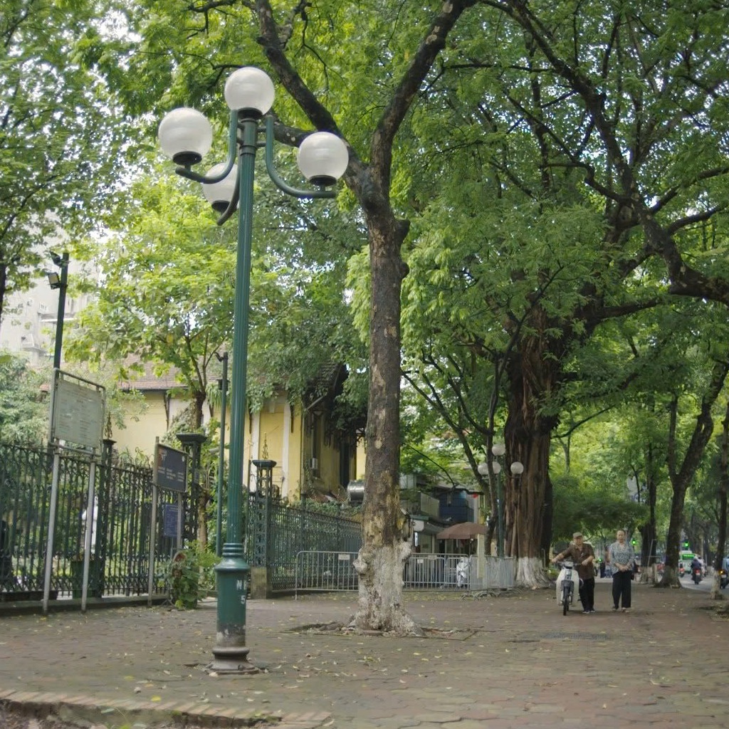 Cột Đèn Công Viên NOUVO các mẫu mã bóng đèn ZALAA