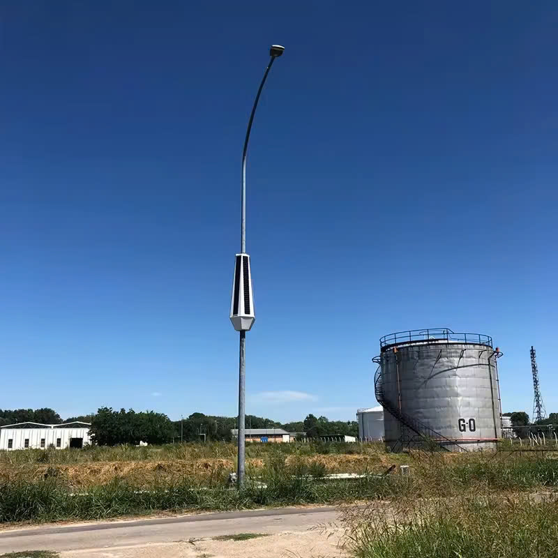 Cột Đèn Đường Năng Lượng Mặt Trời Tầm Pin Dọc Vertical Solar Light ZSR-13 Smart City