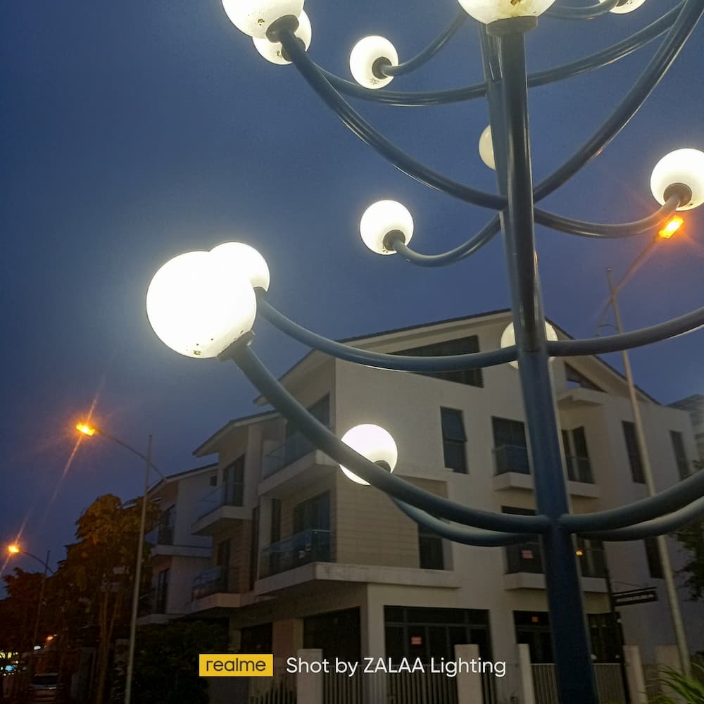 Trụ Đèn LED Kiểu Cây Xanh Quả Cầu Trắng Trang Trí Cảnh Quan Sân Vườn Công Viên Thiên Văn Học