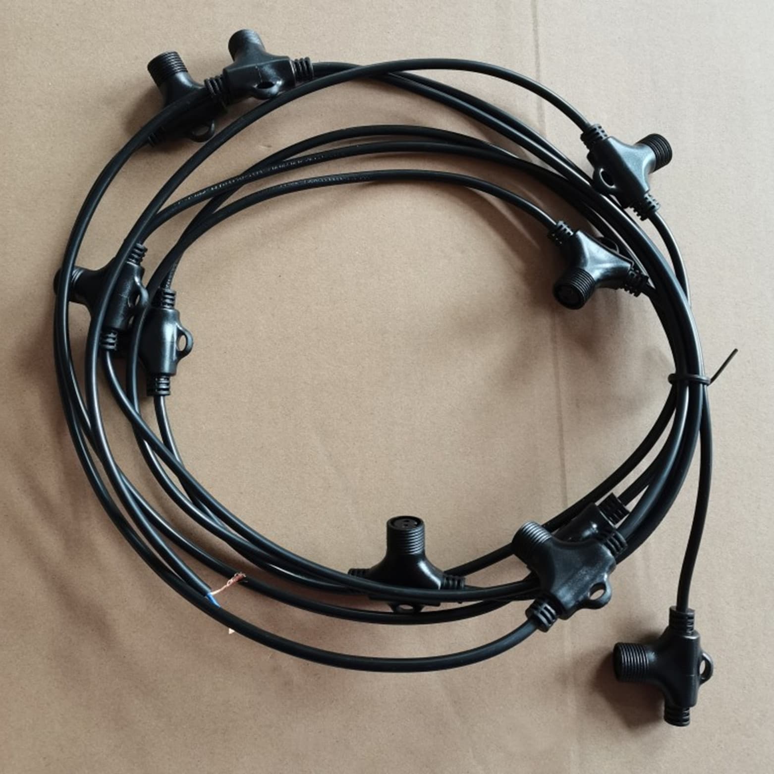 Dây Cáp Vành Đai Chính Dùng Nối Từ 1- 4 Đèn LED Cho Vườn Ánh Sáng / Light Garden