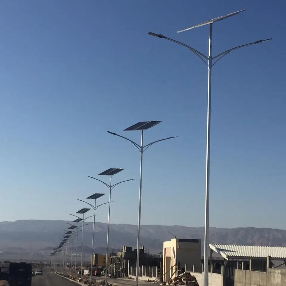 Đèn Đường LED Năng Lượng Mặt Trời 40-100W ZALAA Smart Light