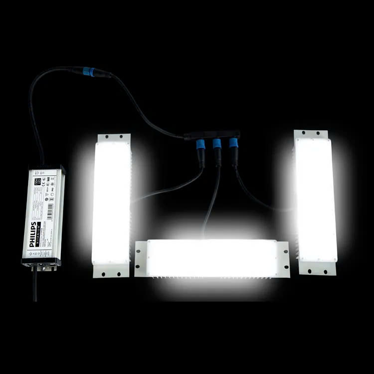Đèn LED Chiếu Sáng Sân Thể Thao Pickleball 100W, 200W, 300W, 400W - ZALAA OEM Philip Ghép Module SMD