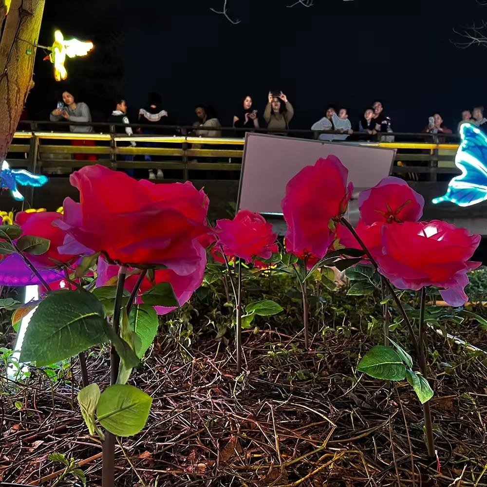 Đèn LED Mô Phỏng Bông Hoa Hồng - Simulation Rose Flower light cho Vườn Ánh Sáng Zalaa Light Garden