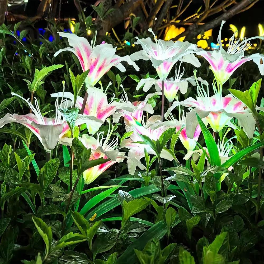 Đèn LED Mô Phỏng Bông Hoa Loa Kèn - Simulation lily flowers light cho Vườn Ánh Sáng Zalaa Light Garden