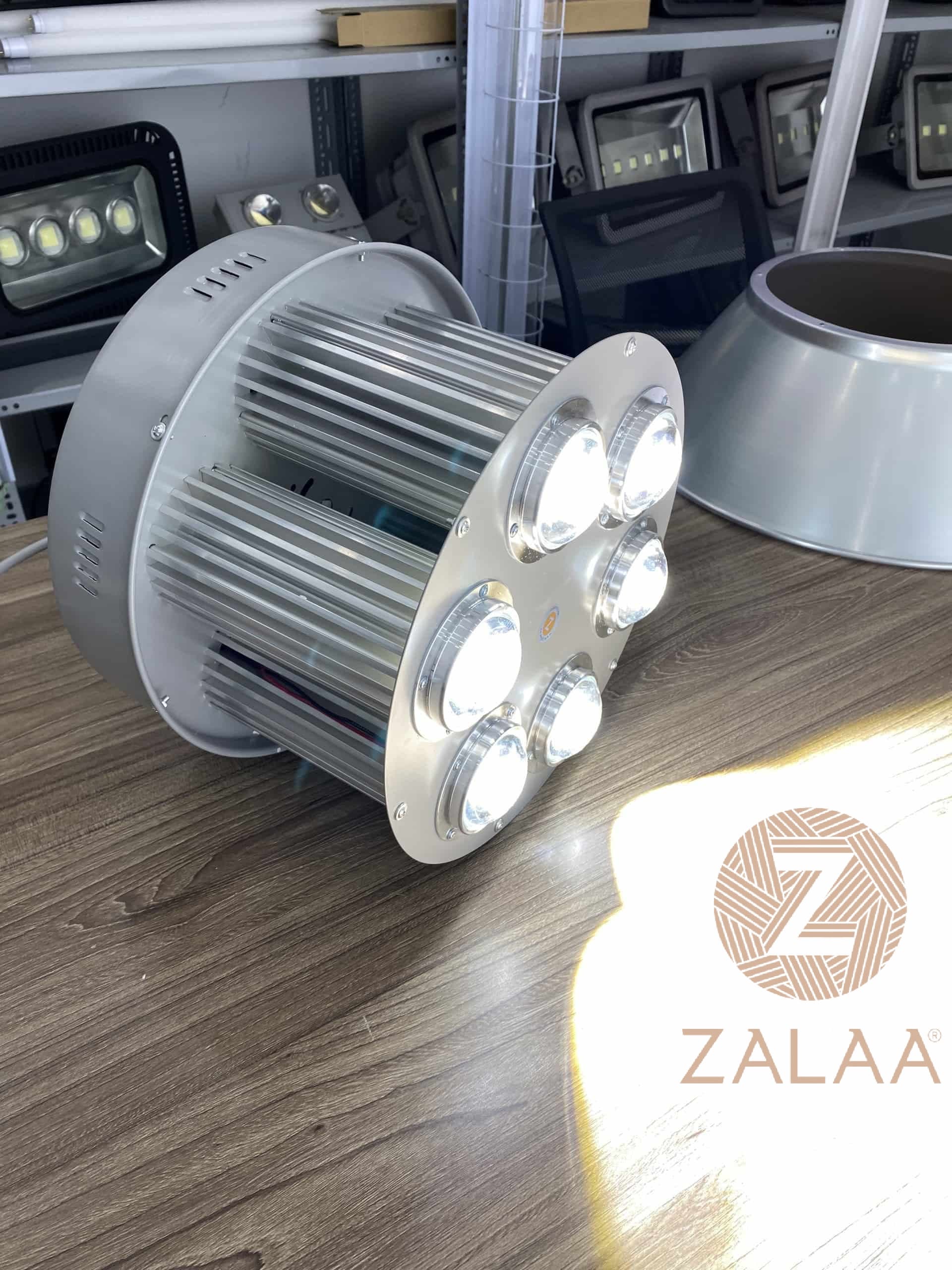 Đèn LED Nhà Xưởng Highbay COB 300W Mã sản phẩm: ZHB-300-COB