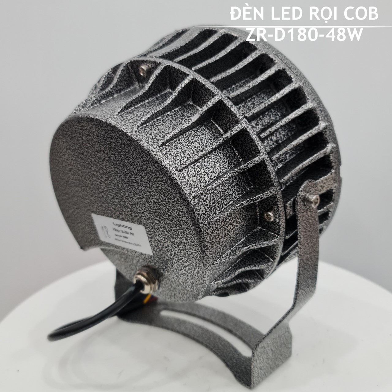 Đèn Led Rọi COB 40W (48W) Mã sản phẩm ZR-COB-D180-48W