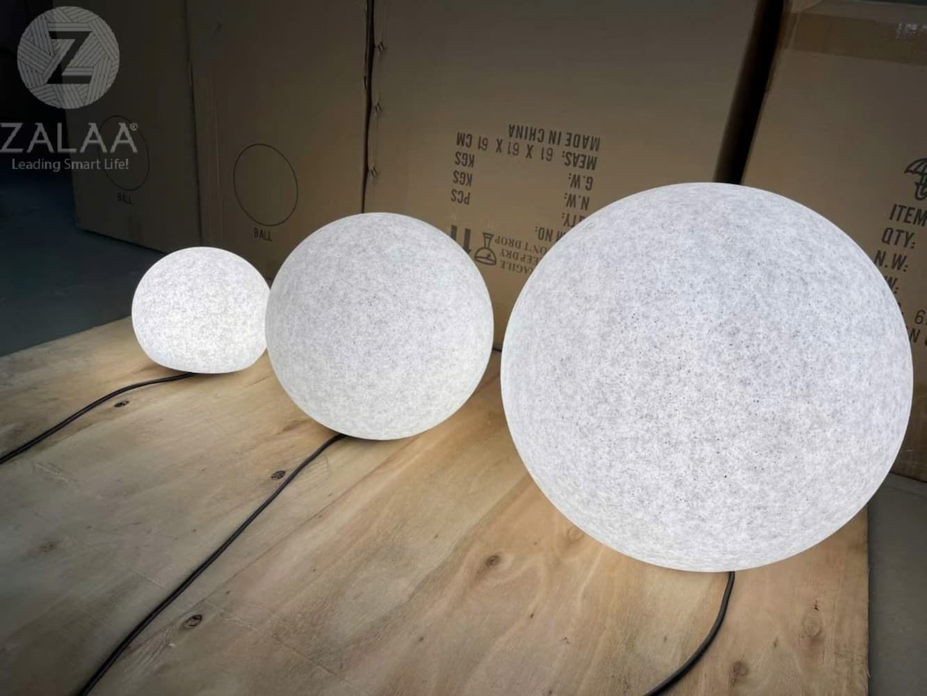 Đèn LED Trang trí Sân vườn hình Ông Trăng tròn Zalaa cho các Dự án chiếu sáng mới