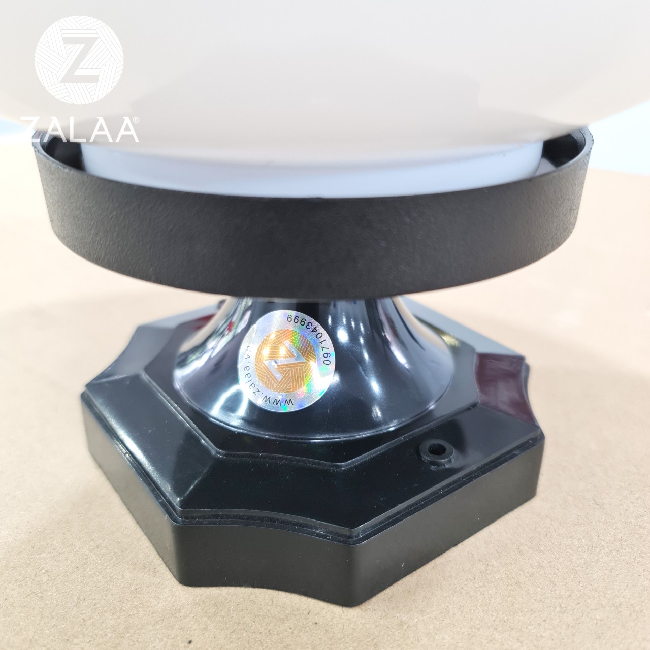 Đèn Trụ Cổng Cầu Đục D400, đuôi đèn E27