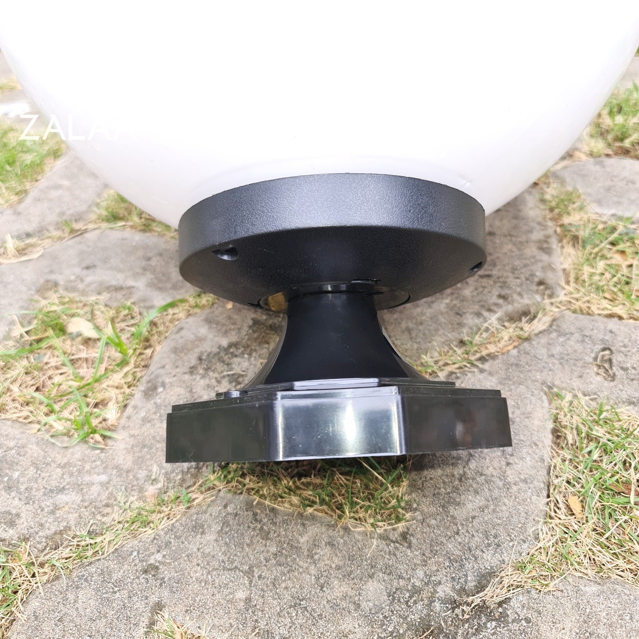 Đèn Trụ Cổng Cầu Đục D300, đuôi đèn E27