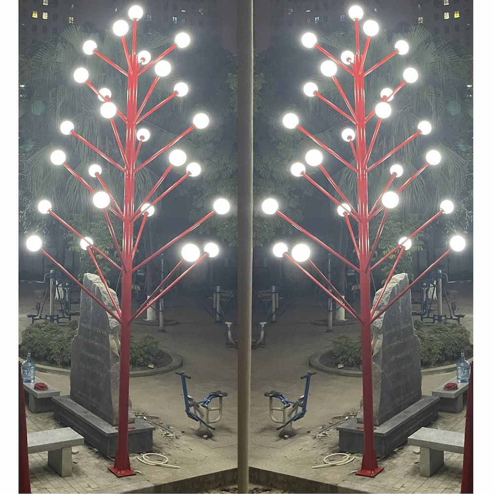 Đèn Trang Trí Cây Thông Lắp Tay Cầu D200 Cao 5m D141/76