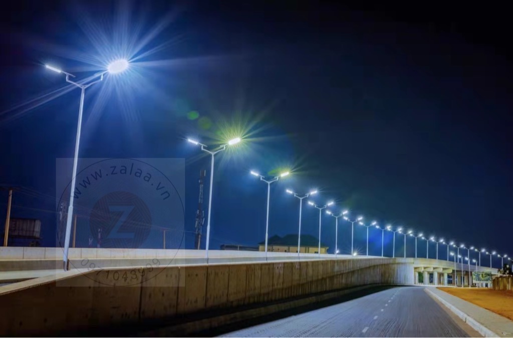 Đèn Đường Năng Lượng Mặt Trời Liền Thể "All in One" Mã sản phẩm ZLT-100, ZLT-150, ZLT-200