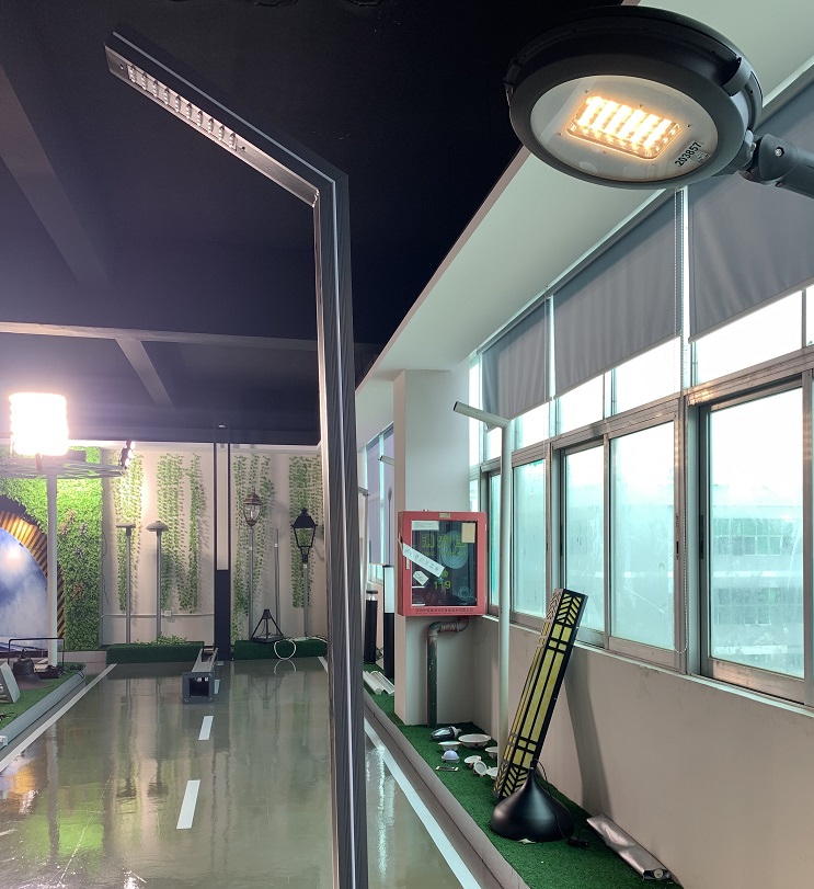 Cột Đèn Trang Trí Sân Vườn Công Viên hiện đại mã số ZAT-1153