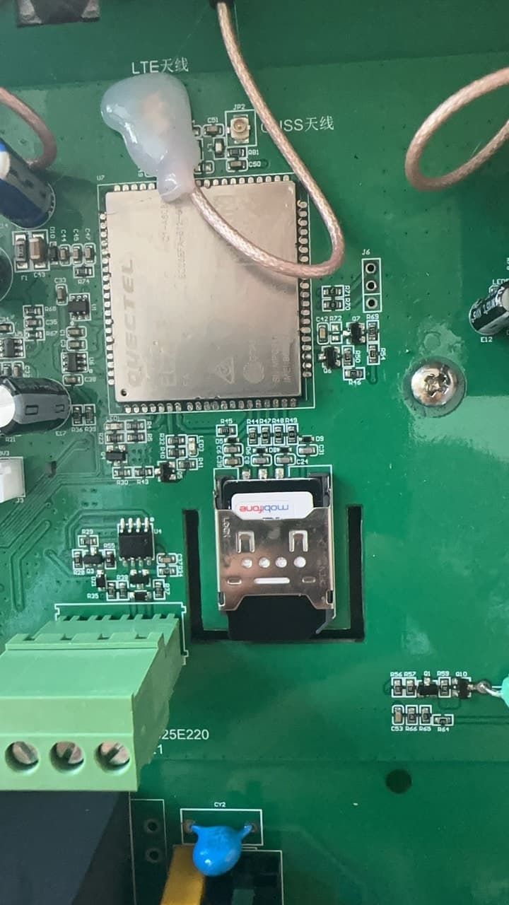 Hệ Thống Kiểm Soát Ánh Sáng Đường Phố IoT Zalaa SZ11LR-GW-2 Lorawan gateway