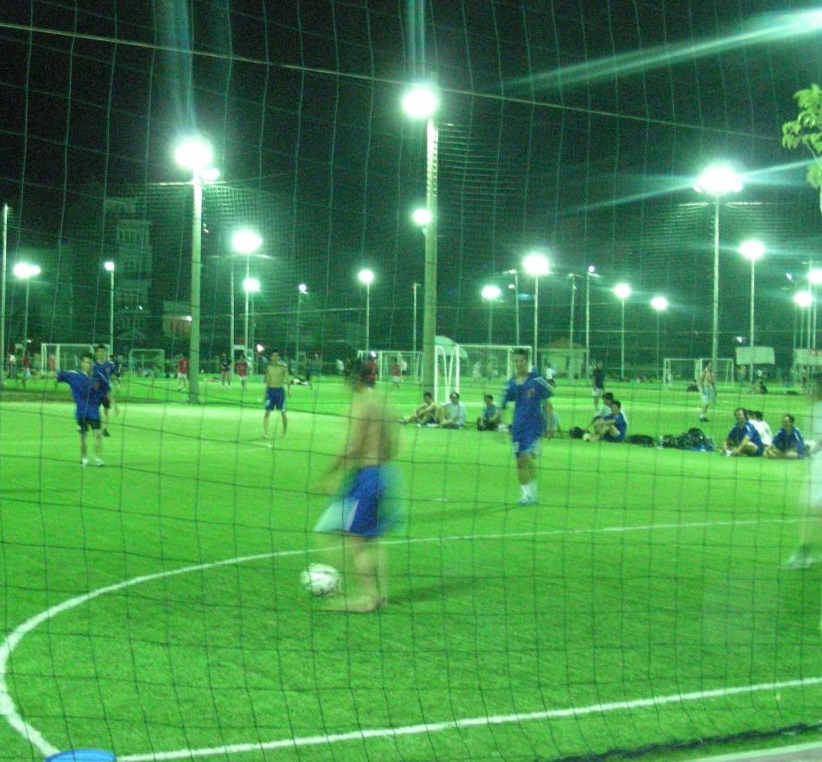 Đèn LED Sân Bóng Đá Cỏ Nhân Tạo Mini, Sân 5 Người, 7 Người, 11 Người ngoài trời