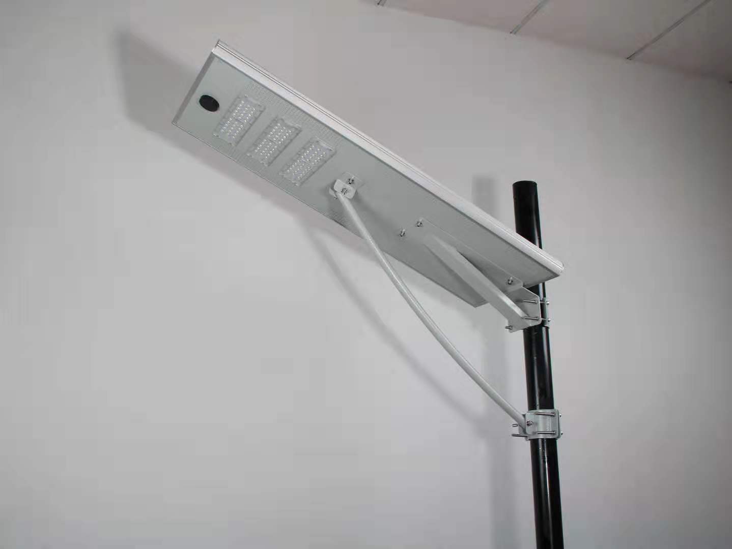 Bộ đèn led NLMT 50w liền thể cho dự án