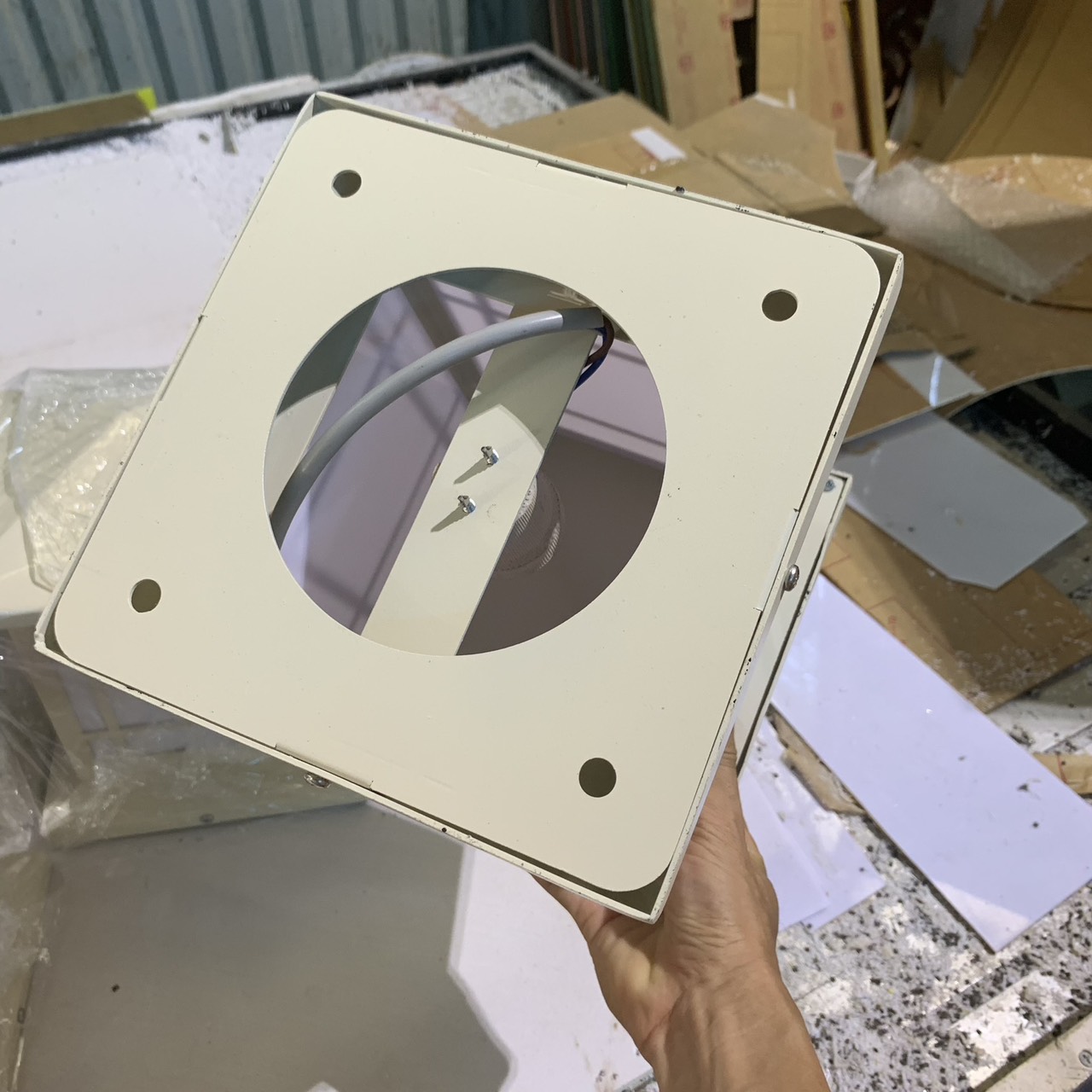 Đèn Trụ Cổng Vuông D200mm LED-E27 Chất liệu Inox Sơn theo yêu cầu