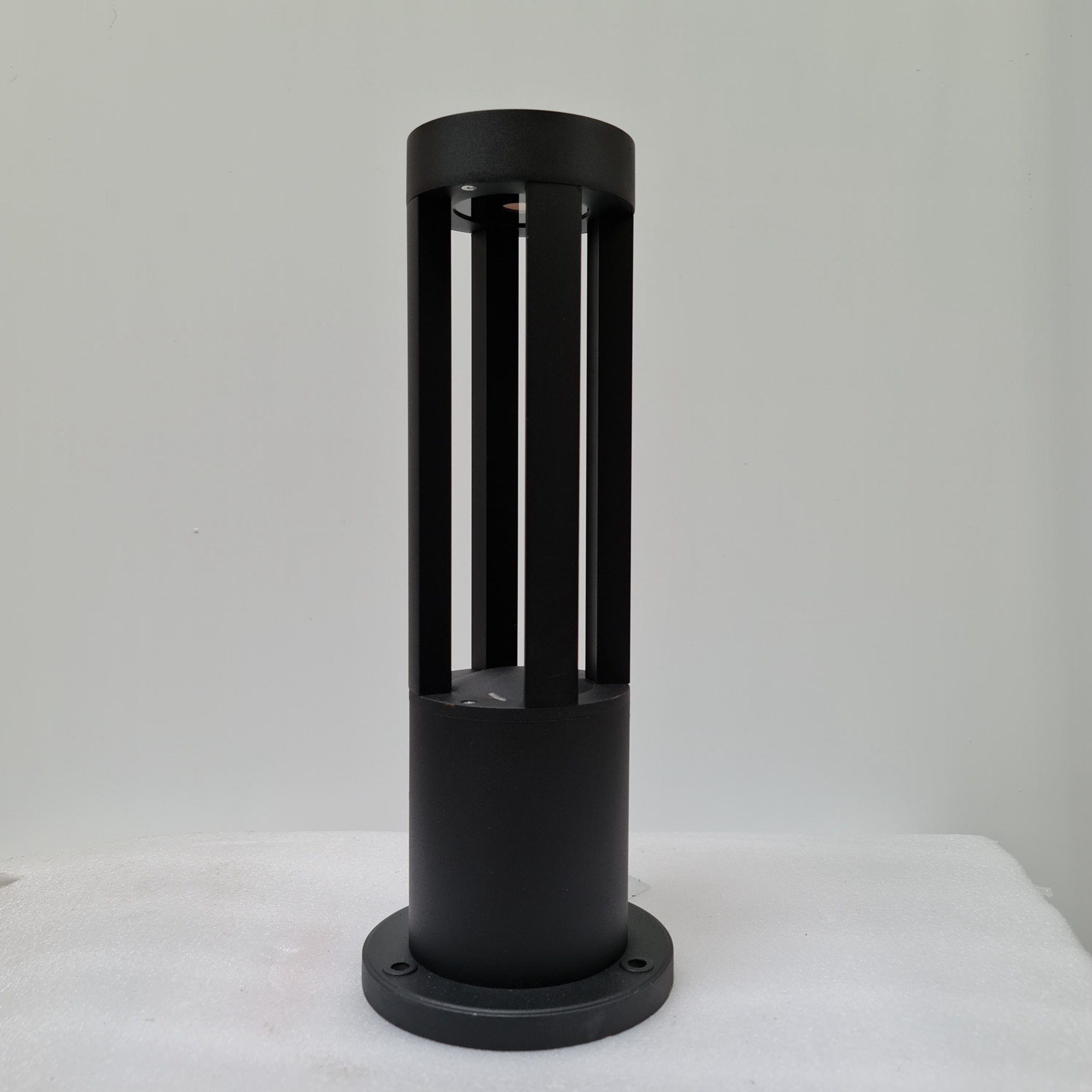 Trụ Đèn LED Sân Vườn 12W Tròn 4 Góc Sáng Cao 40cm - Mã sản phẩm ZNSV-H400-D108-12W