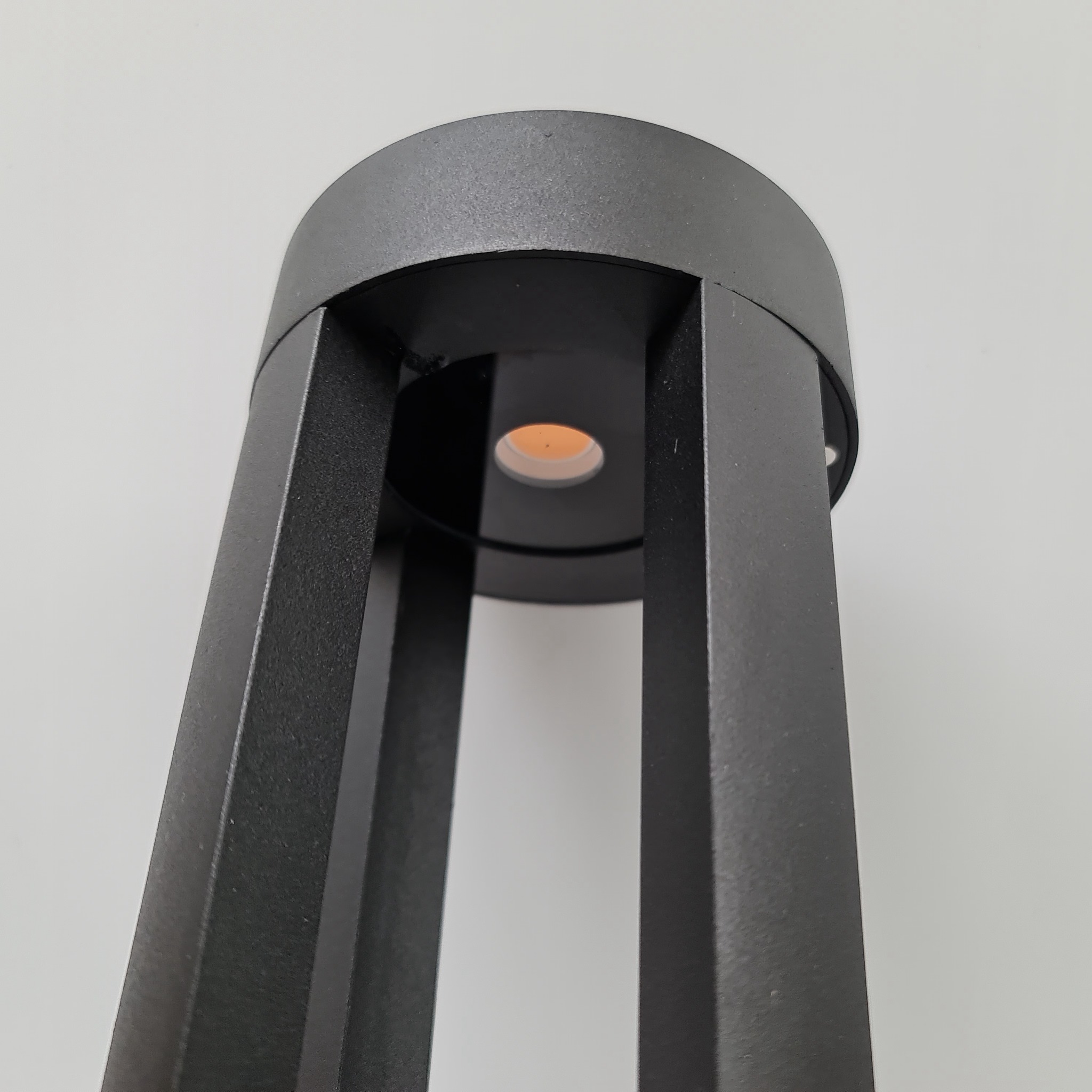 Trụ Đèn LED Sân Vườn 12W Tròn 4 Góc Sáng Cao 40cm - Mã sản phẩm ZNSV-H400-D108-12W