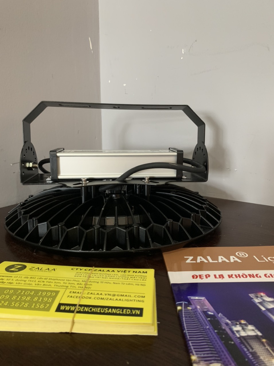 Đèn LED Nhà Xưởng Highbay UFO 150W Philips ZHB-UFO-150