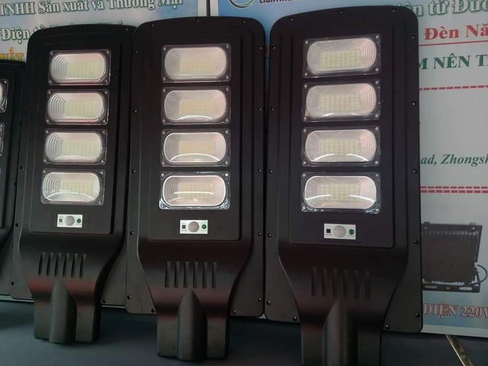 Đèn năng lượng mặt trời liền thể cao cấp 120W mã số ZLT-120S Zalaa