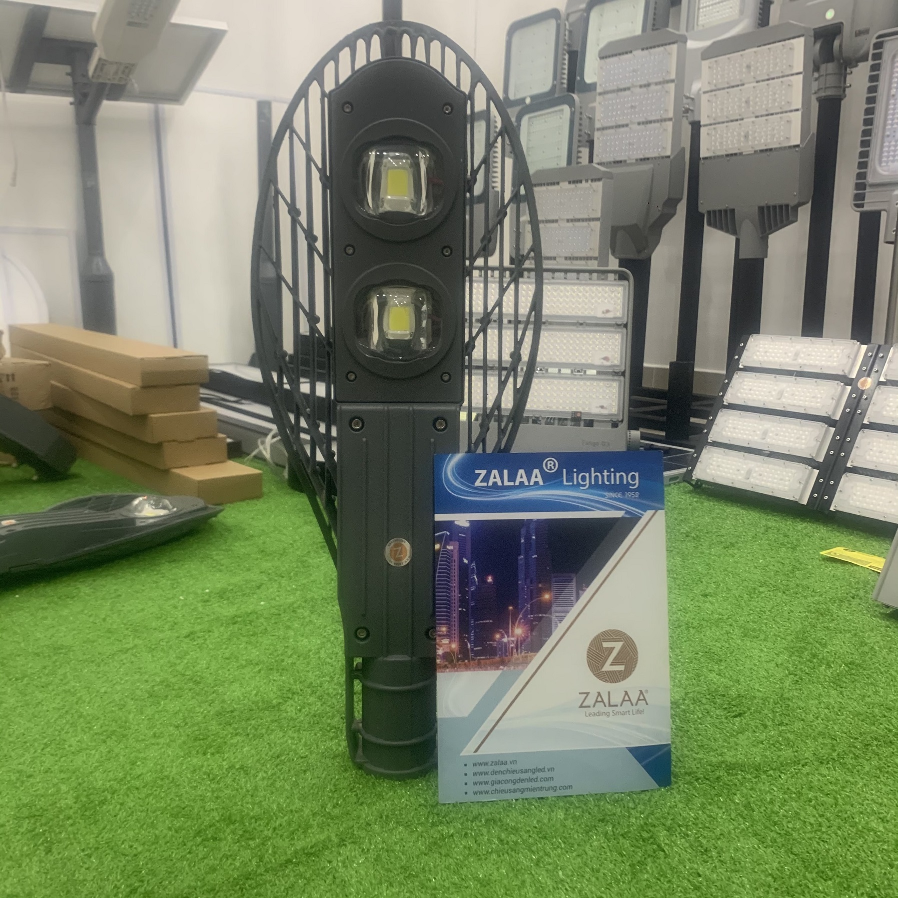 ĐÈN ĐƯỜNG LED 100W HÌNH LƯỚI ZALAA