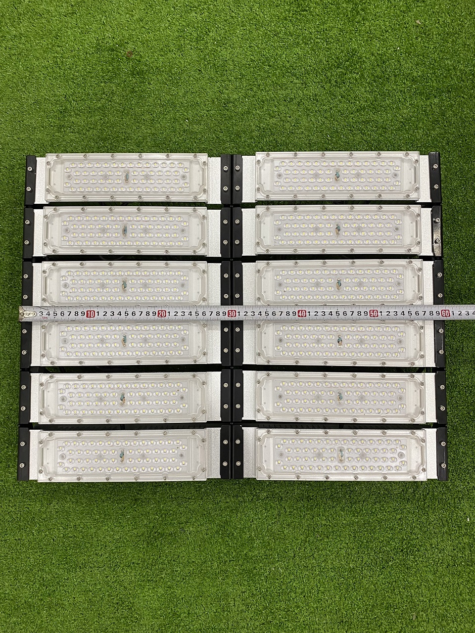 Đèn pha LED Philips chiếu sáng ngoài trời công suất 600W