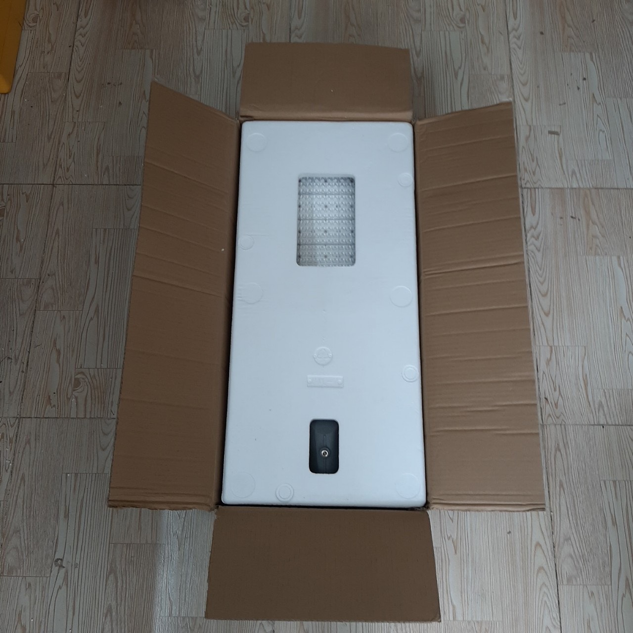 ĐÈN LED-TITAN MIDI 120W - Sản xuất theo đơn đặt hàng