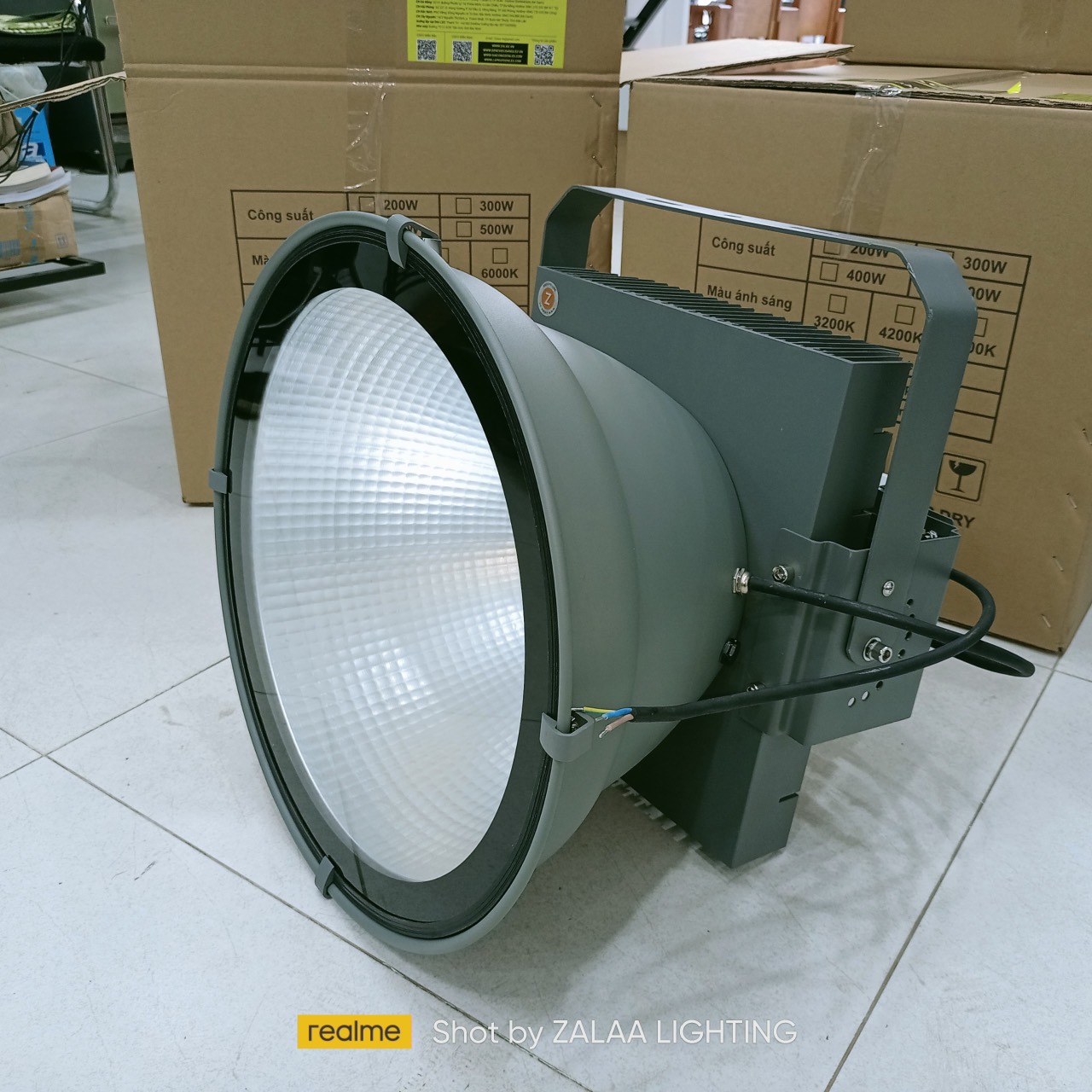 Đèn Pha Cẩu Tháp 800W | Chiếu Xa - Bảo hành tại nhà sản xuất