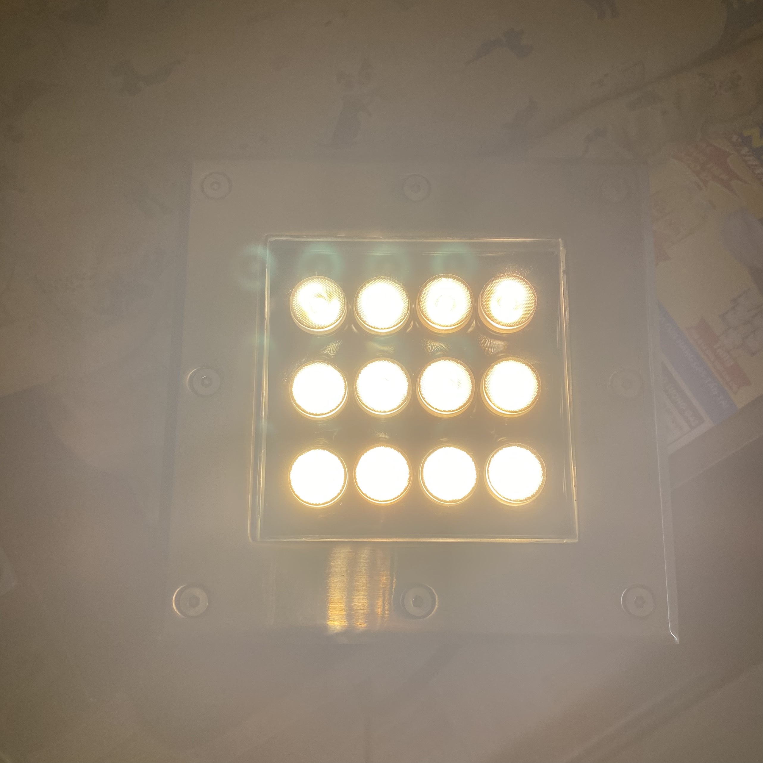 Đèn LED Âm Đất Vuông 12W - Kích thước D160x160xH80mm