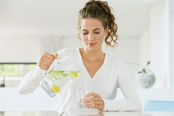 CÔNG DỤNG CỦA CHANH TRONG LÀM ĐẸP CÔNG DỤNG CỦA CHANH TRONG LÀM ĐẸP