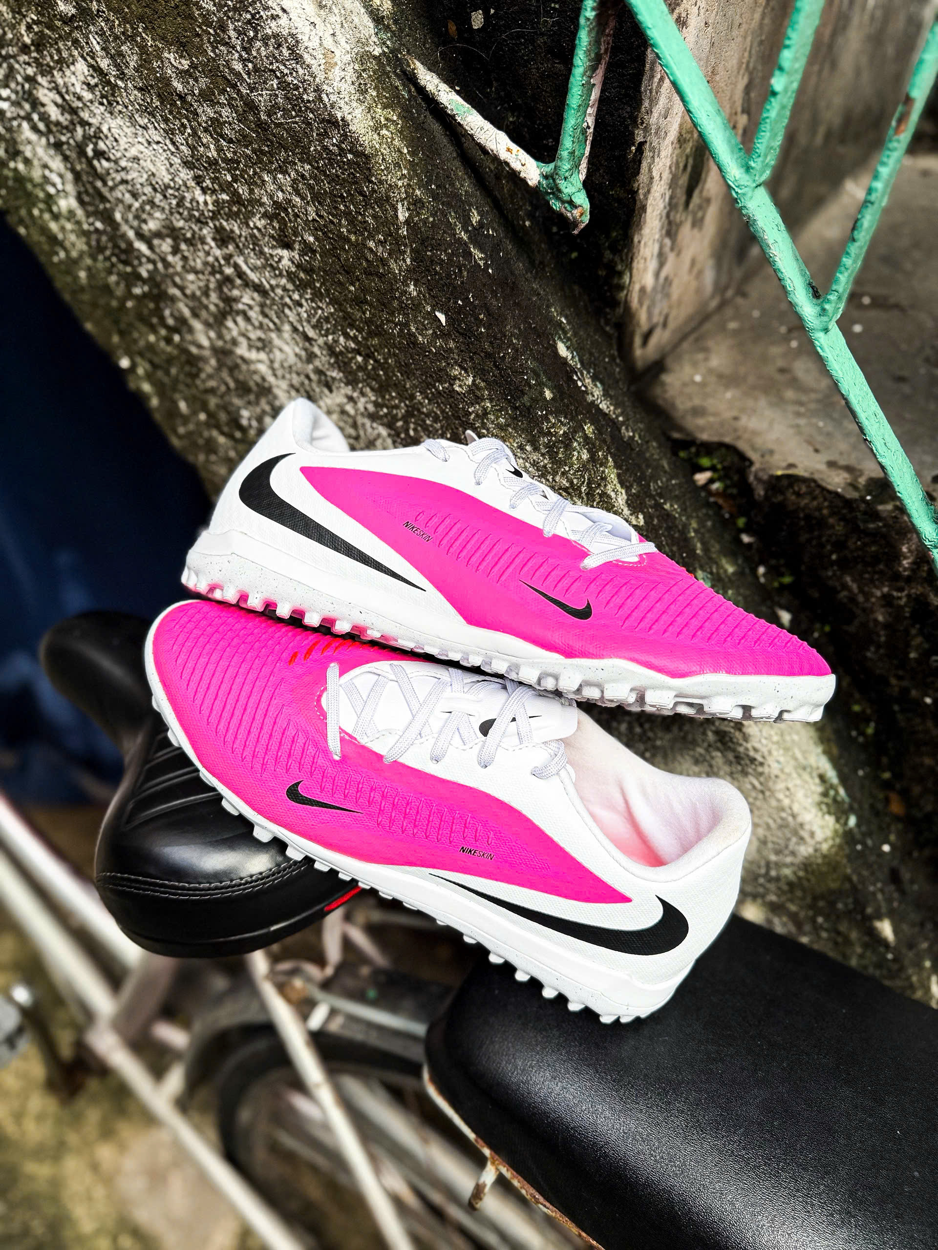 Nike Phantom 6 Low Academy TF T