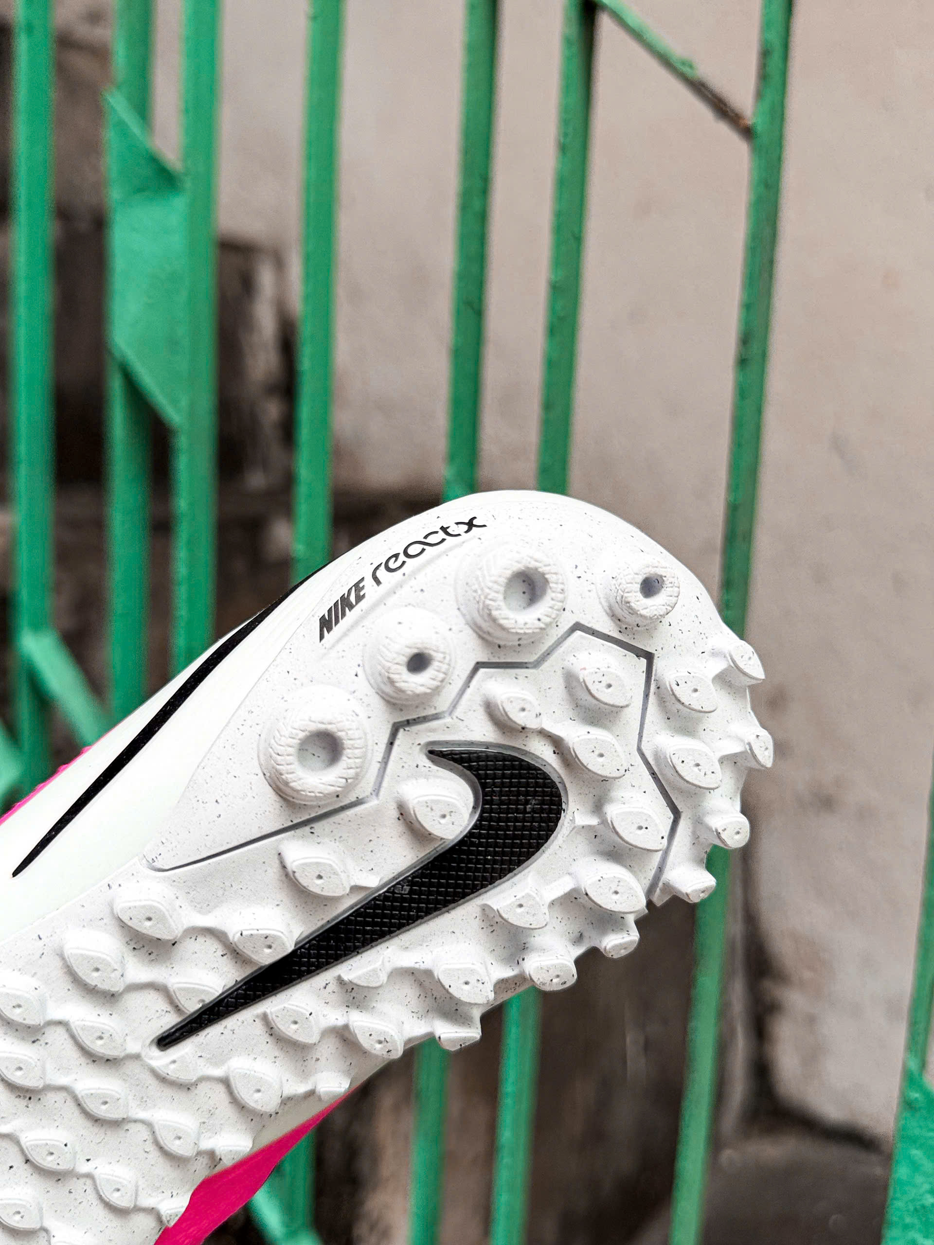 Nike Phantom 6 Low Pro TF