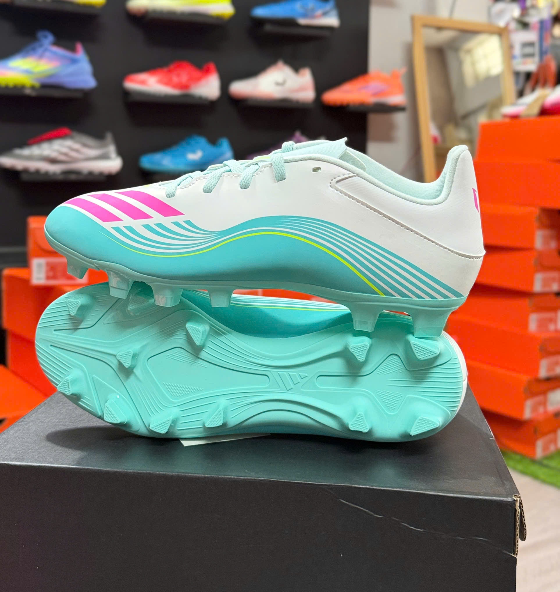 Adidas F50 Messi Club FG