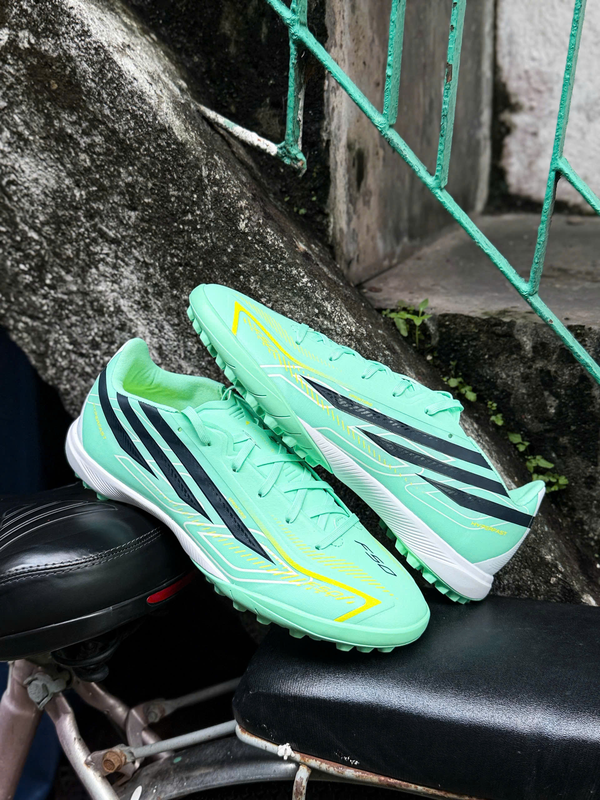 Adidas F50 Hyperfast League TF